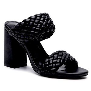 Steve Madden black woven block heel